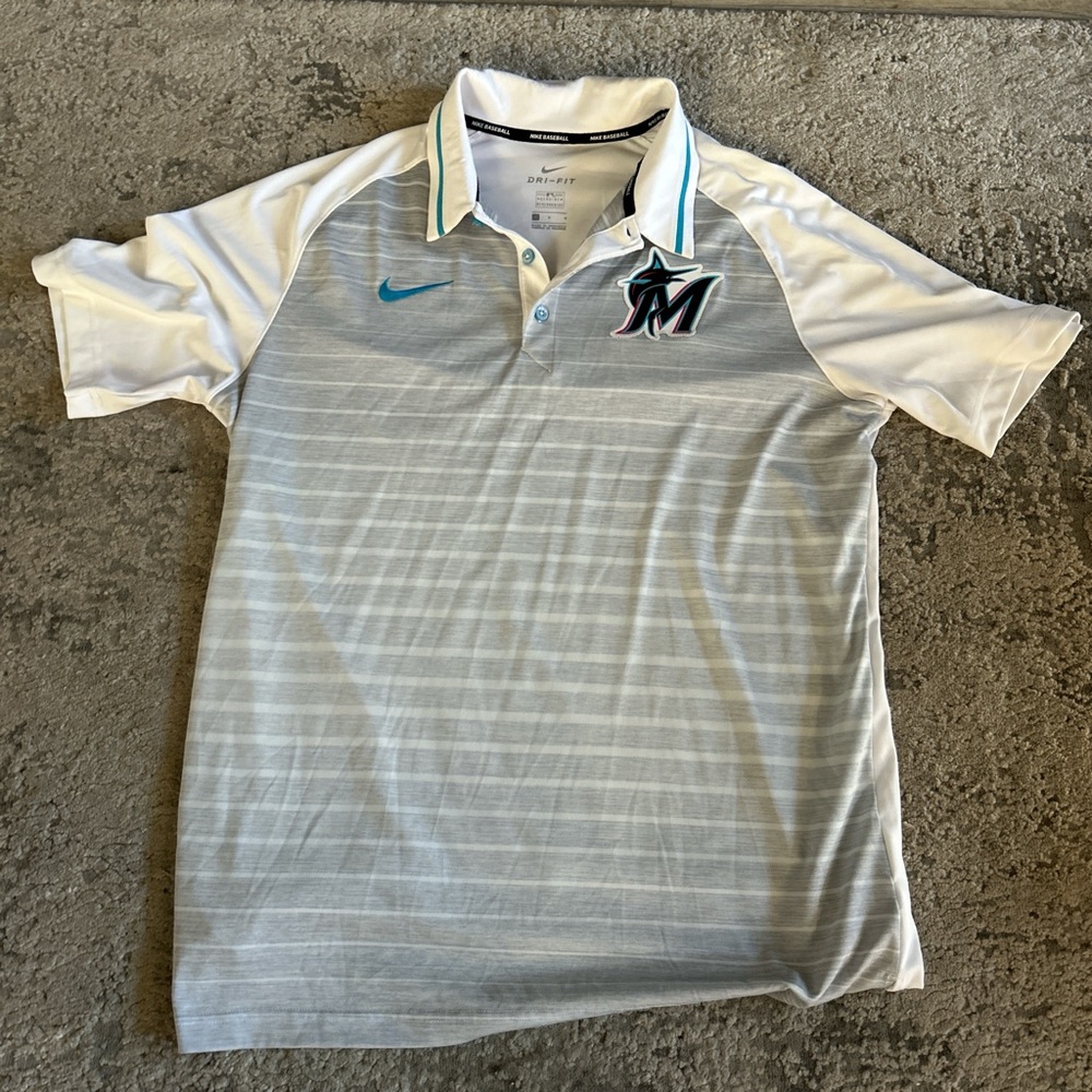 Nike White and Gray Men's Polo Shirt with Teal Accents